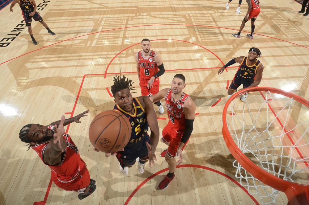 利用边路突 利用边路突