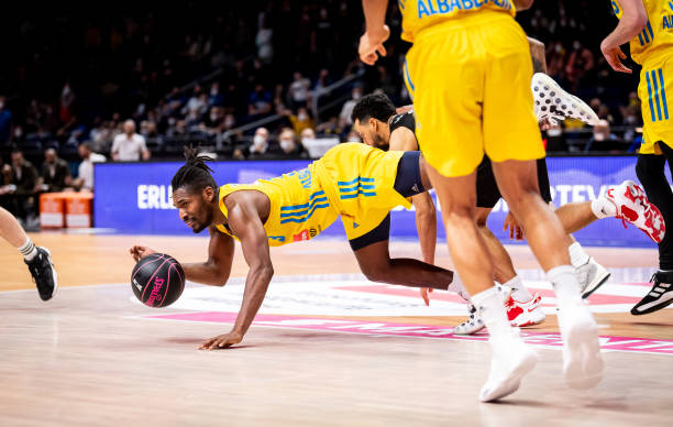 致球队战绩 致球队战绩