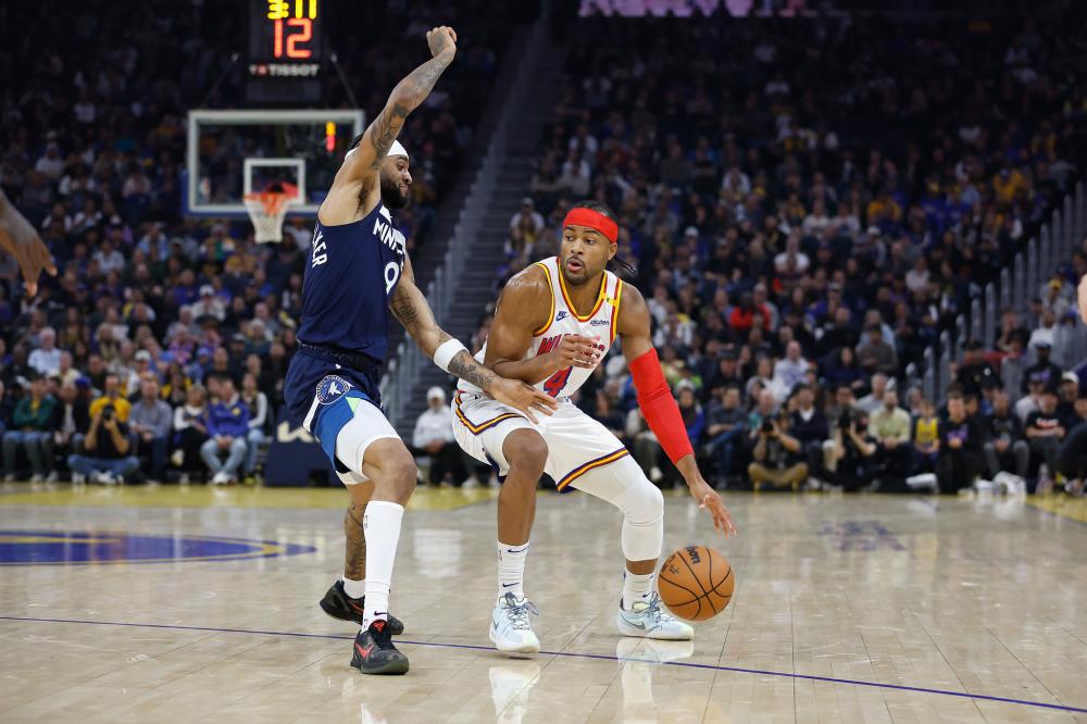 故缺席与中 故缺席与中